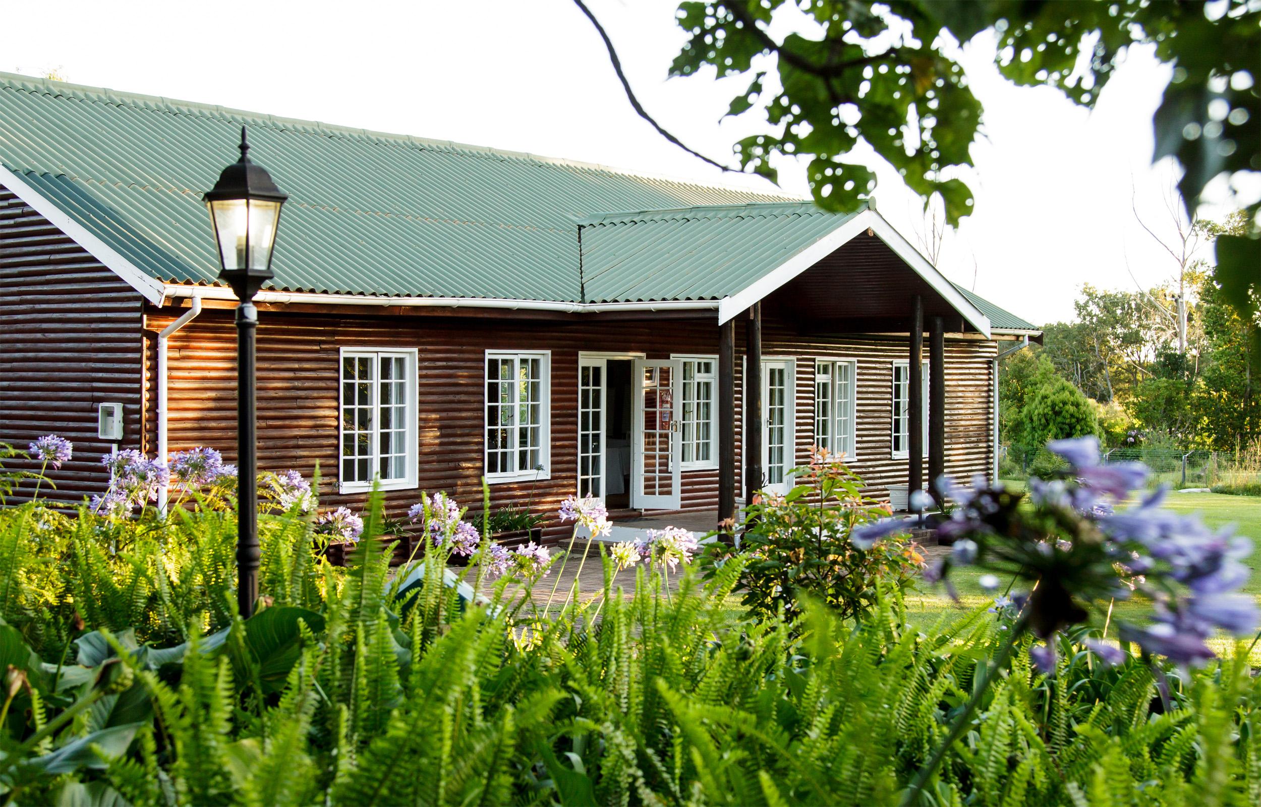 Tsitsikamma Village Inn Stormsrivier Exterior photo